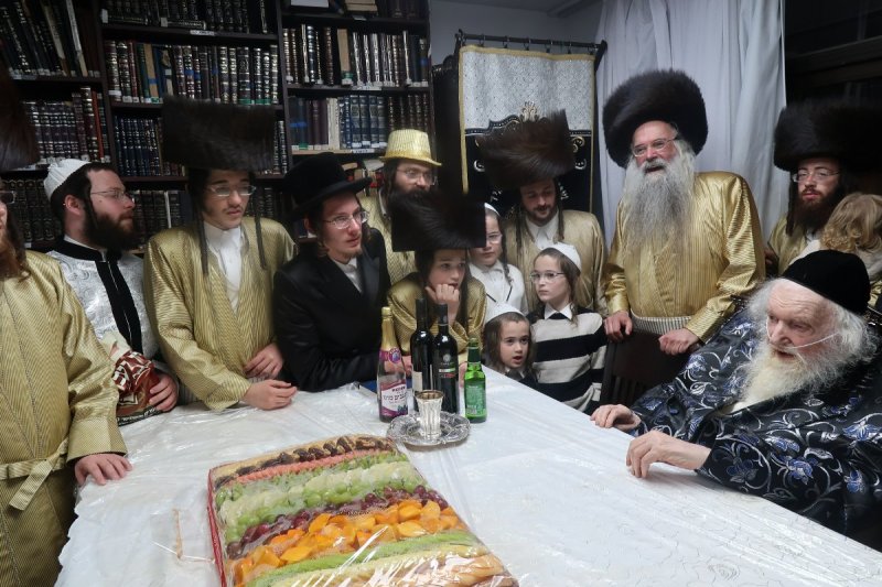 באדיבות המצלם