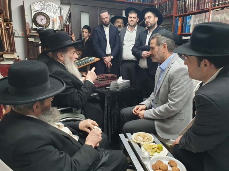 באדיבות המצלם