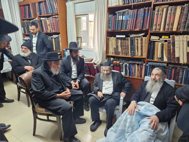 באדיבות המצלם