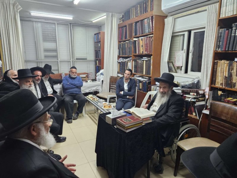 באדיבות המצלם
