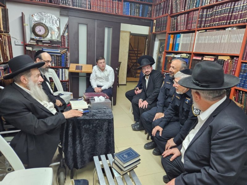 באדיבות המצלם