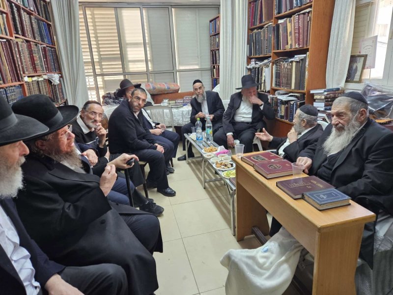 באדיבות המצלם