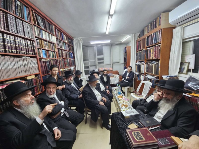 באדיבות המצלם