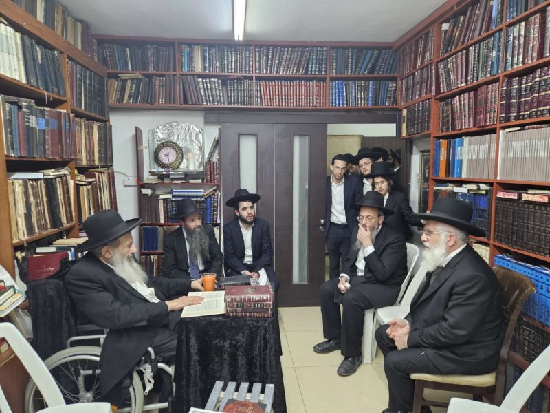 באדיבות המצלם