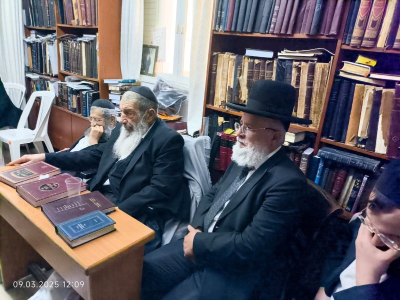באדיבות המצלם