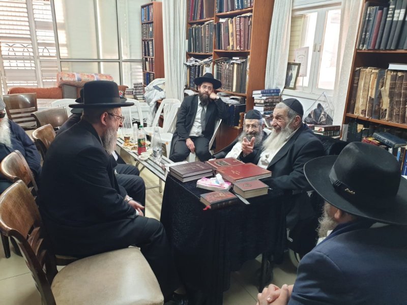 באדיבות המצלם