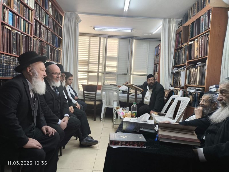 באדיבות המצלם