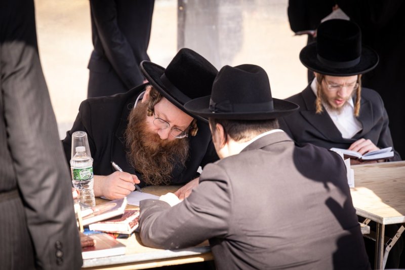 האחים לענטשעווסקי