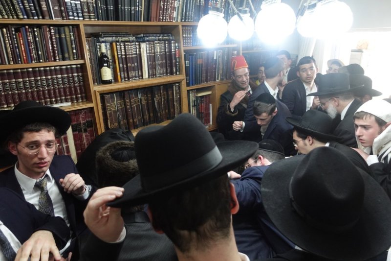 באדיבות המצלם