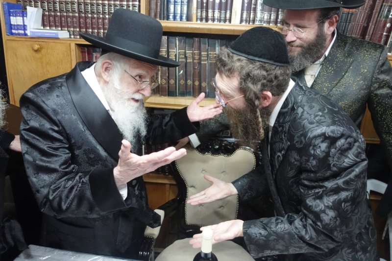 באדיבות המצלם