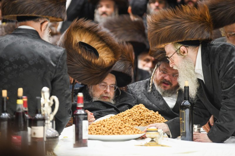 אנשיל בעק וא.מ.ש