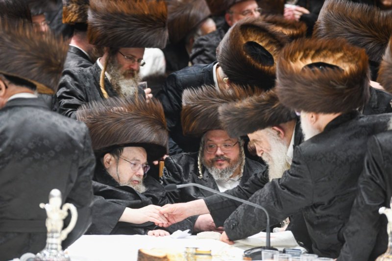 אנשיל בעק וא.מ.ש
