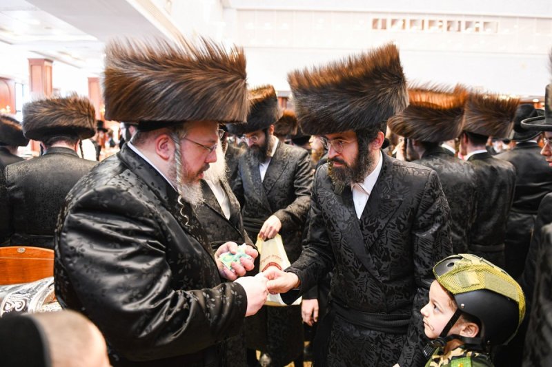 אנשיל בעק וא.מ.ש