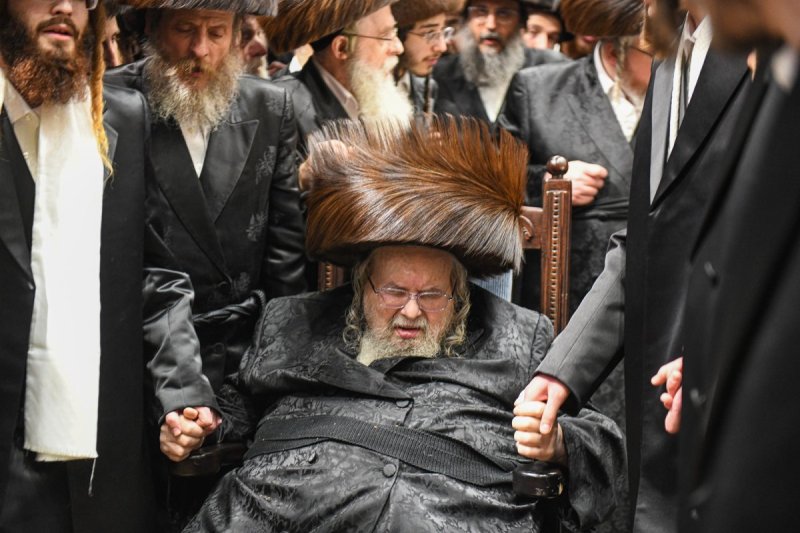 אנשיל בעק