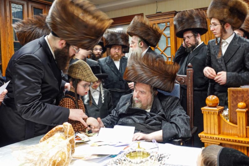 אנשיל בעק וא.מ.ש