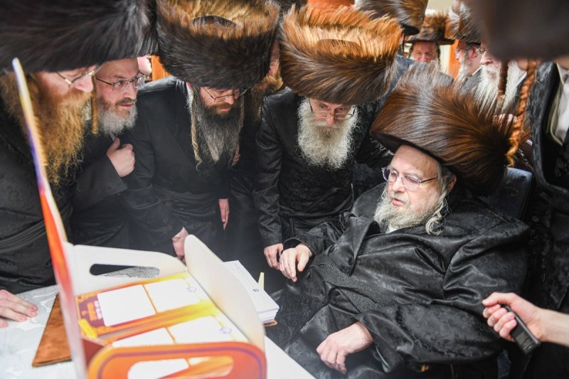 אנשיל בעק וא.מ.ש
