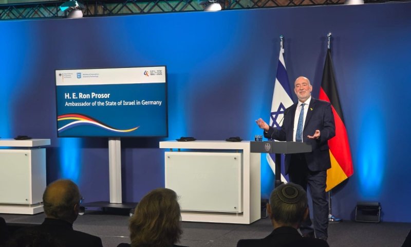 שגרירות ישראל בגרמניה סיכלה נאום מעורר מחלוקת על השואה