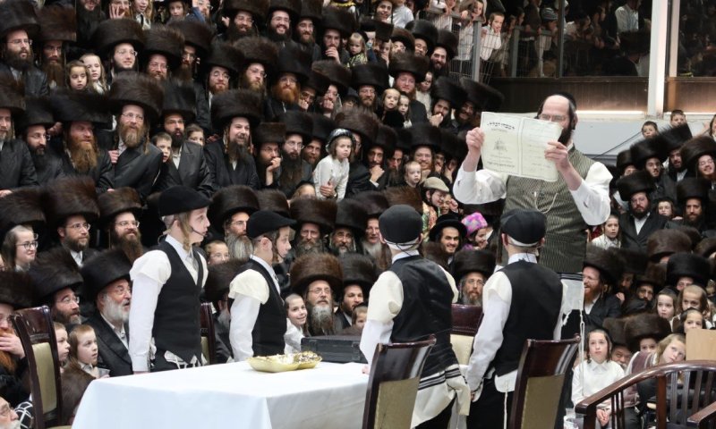 הצגה עם ילדי החסידות: תיעוד מסכם מפורים בסערט ויז'ניץ