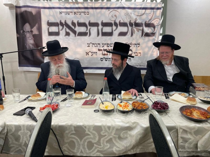 באדיבות המצלם