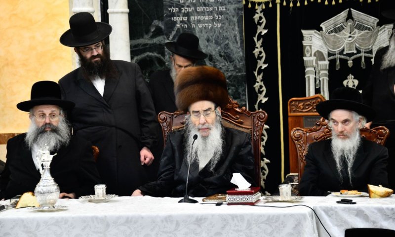 עשרים שנה להסתלקותו: הילולת ה'אמרי מנחם' מאלכסנדר