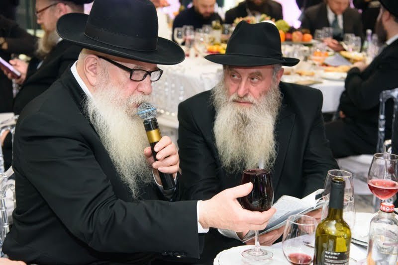 לוי נאזרוב