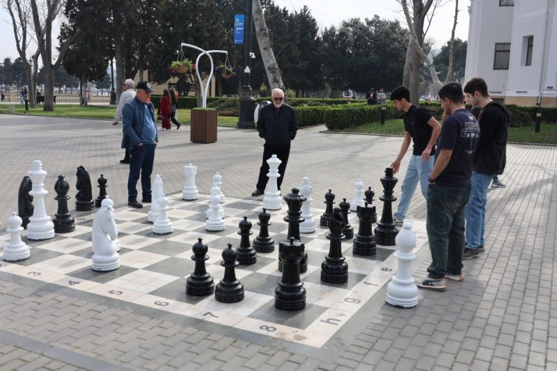 מרדכי לובעצקי