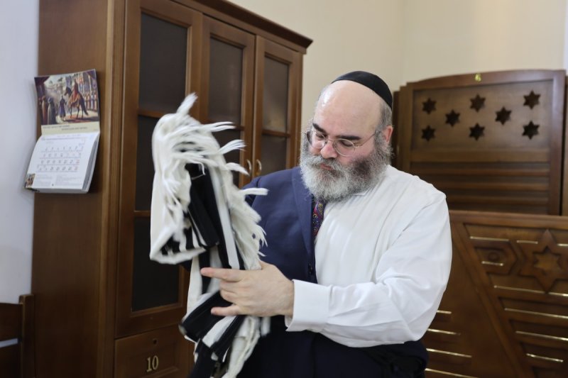 מרדכי לובעצקי