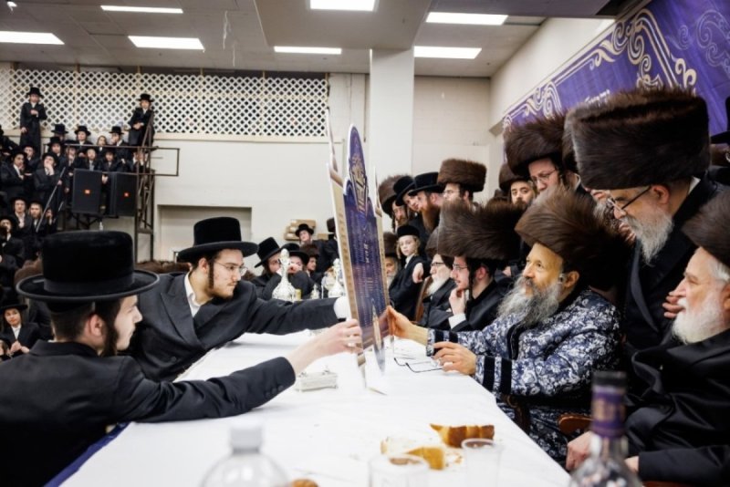 אברומי בלום