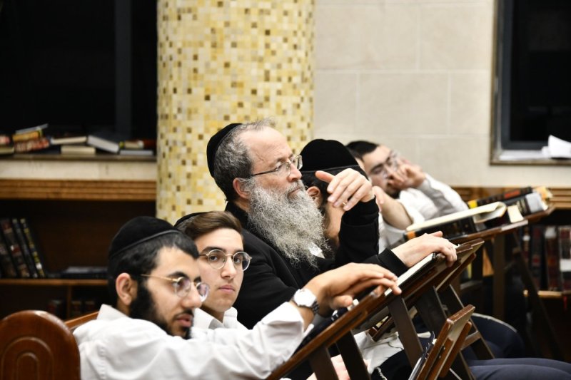 שוקי לרר