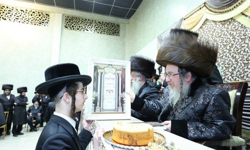 צפו בגלריה: זאת התורה ב'עיון התורה' - ביאלא ב"ב
