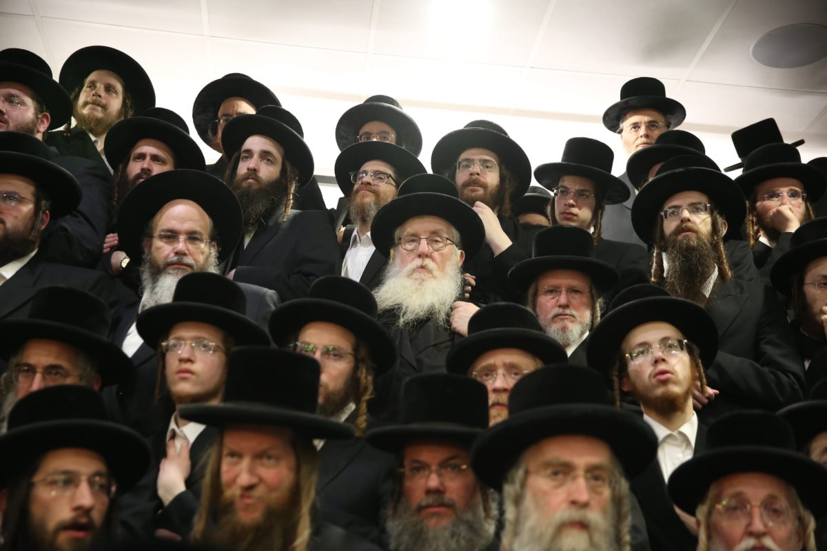 באדיבות המצלם