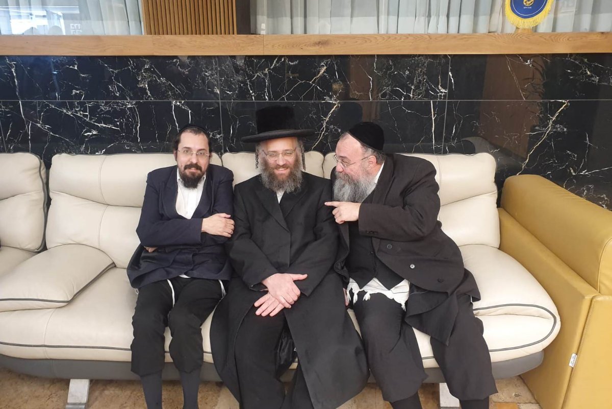 באדיבות המצלם