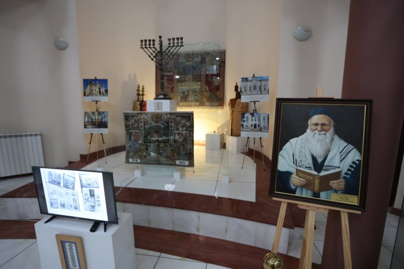  מרדכי לובעצקי