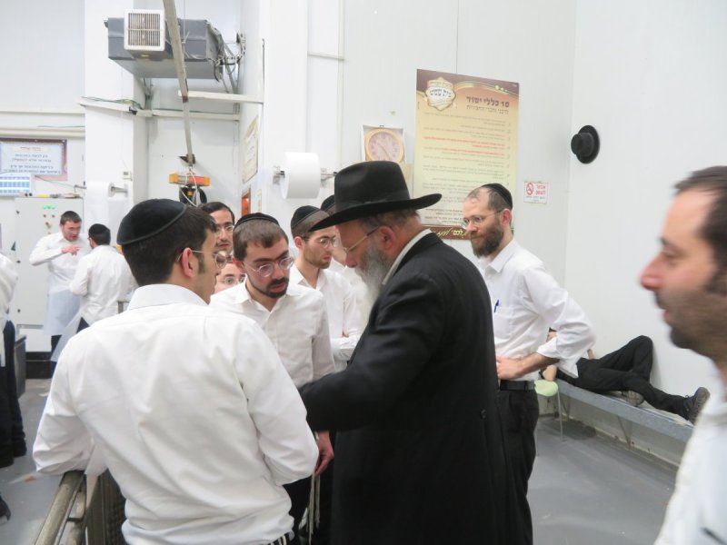 באדיבות המצלם