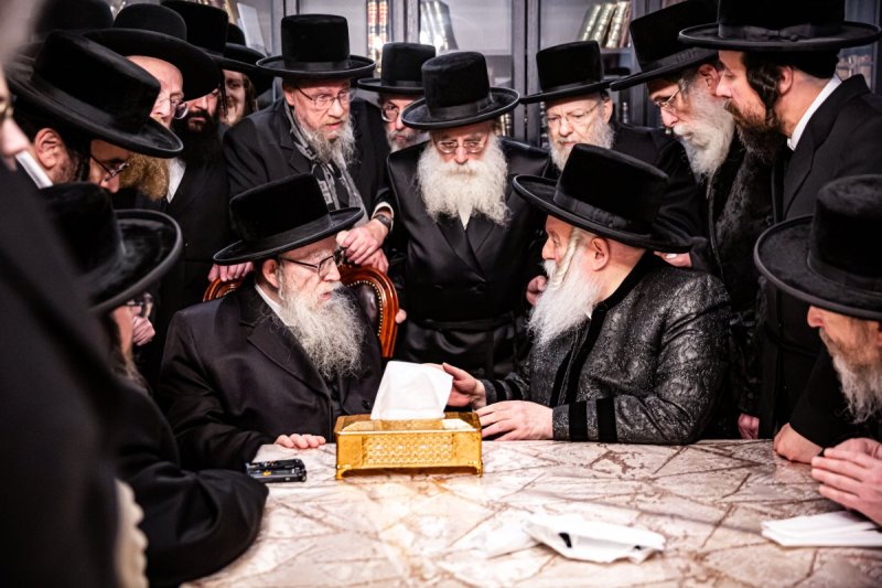 משה גולדשטיין ואברומי ברגר