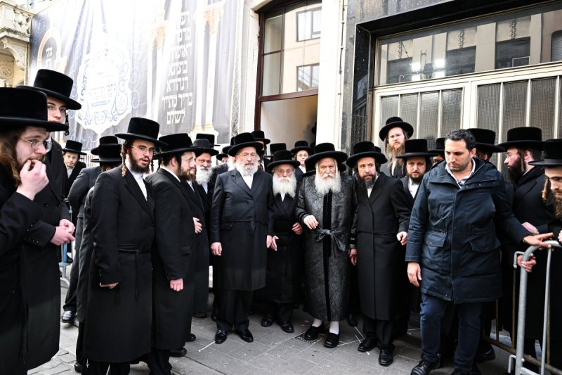 משה גולדשטיין ואברומי ברגר
