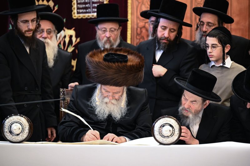 משה גולדשטיין ואברומי ברגר