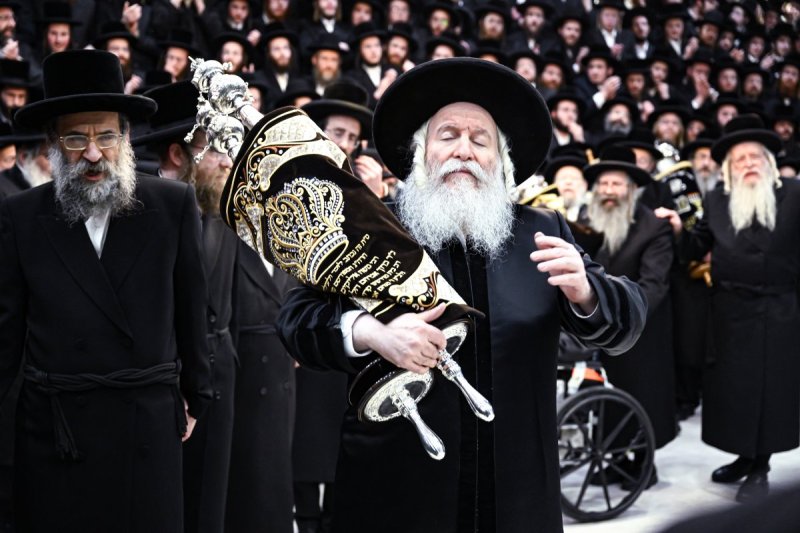 משה גולדשטיין ואברומי ברגר