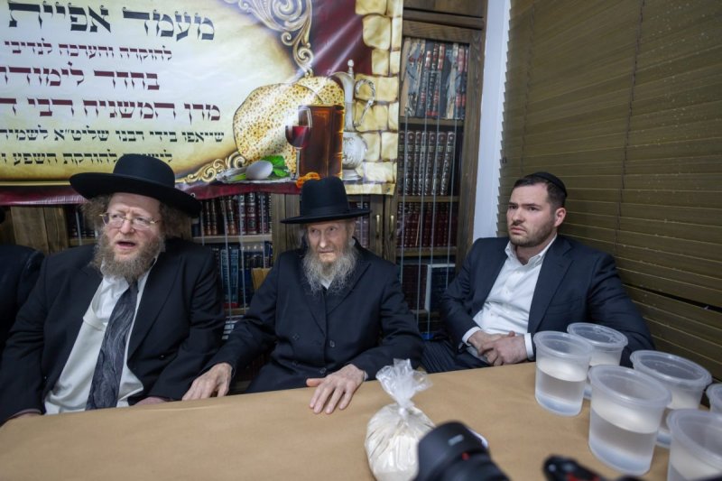 דניאל נפוסי