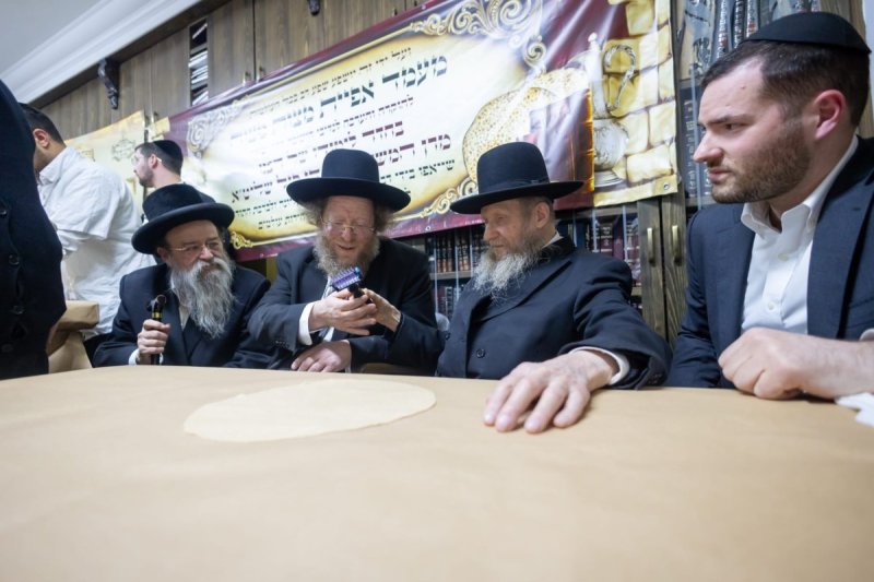 דניאל נפוסי