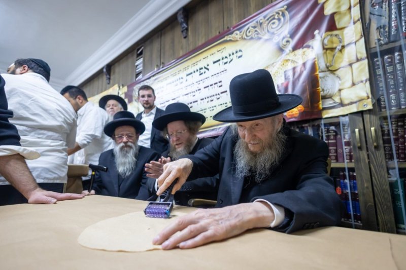 דניאל נפוסי