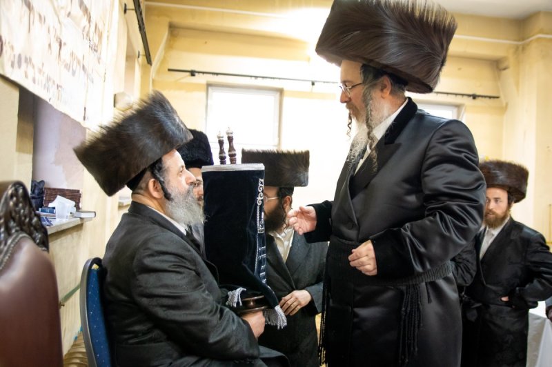 באדיבות המצלם
