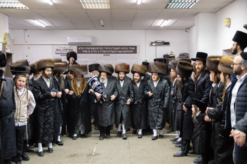 באדיבות המצלם
