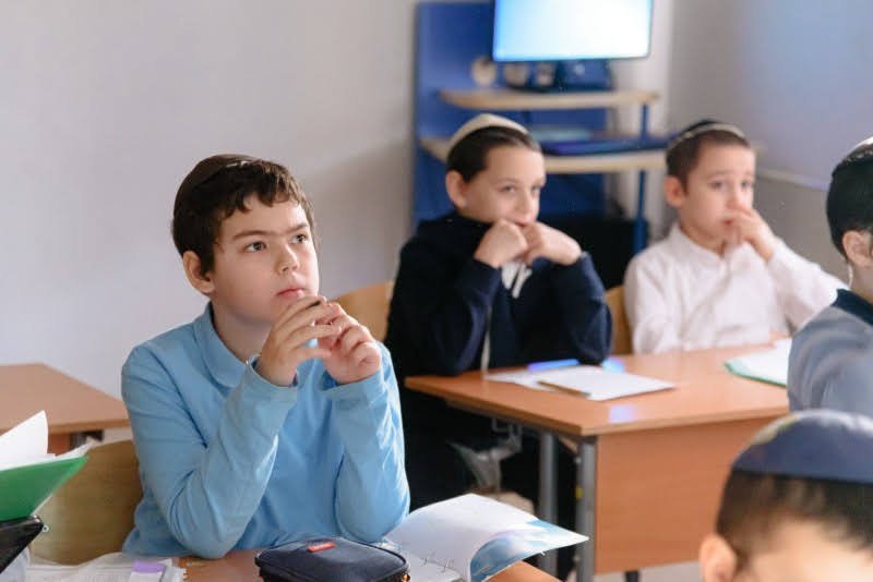 לוי נאזרוב