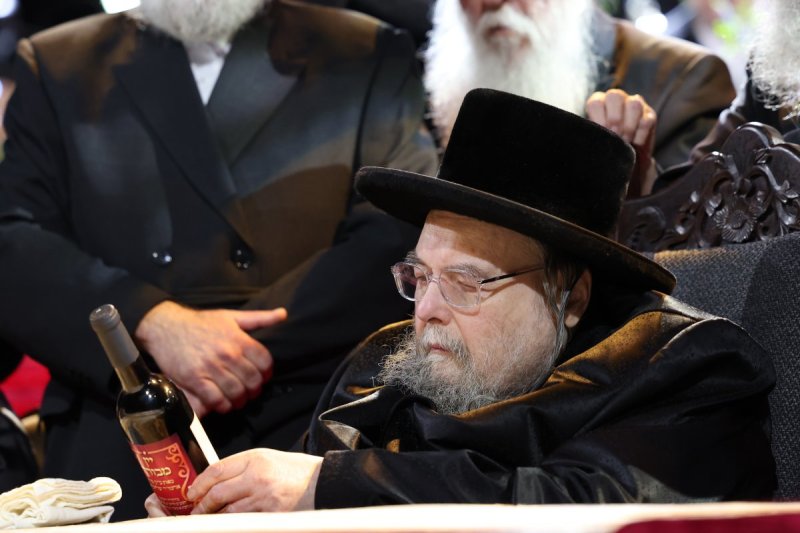 אנשיל בעק ויעקב נחומי