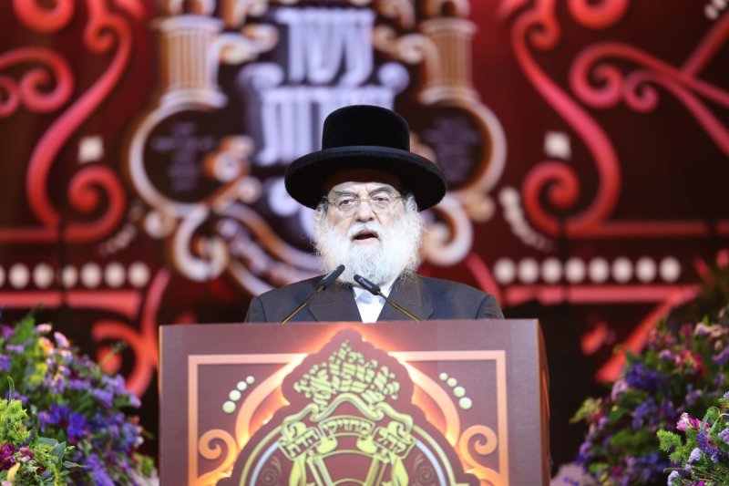 אנשיל בעק ויעקב נחומי