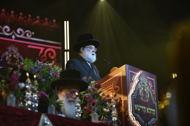 אנשיל בעק ויעקב נחומי