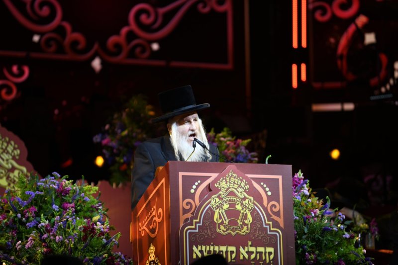 אנשיל בעק ויעקב נחומי