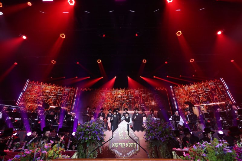 אנשיל בעק ויעקב נחומי
