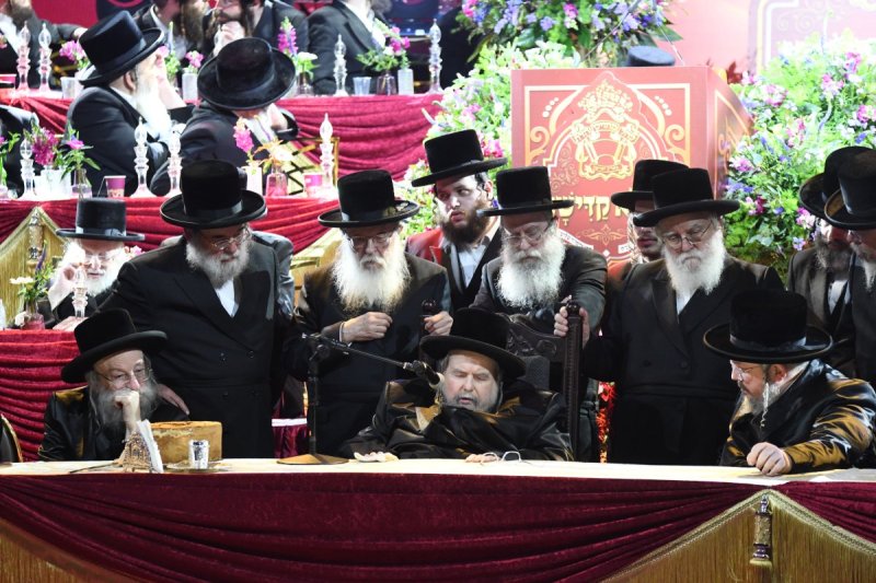 אנשיל בעק ויעקב נחומי
